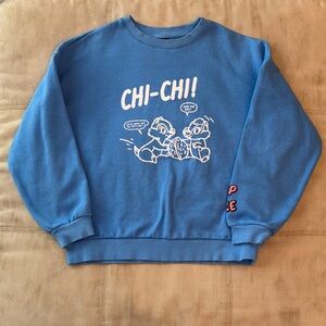 Girl’s Disney Chip and Dale Sweatshirt Size 150 (12)